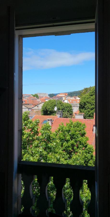 Excelentes Vistas En La Plaza De La Verdura Pontevedra Eksteriør billede
